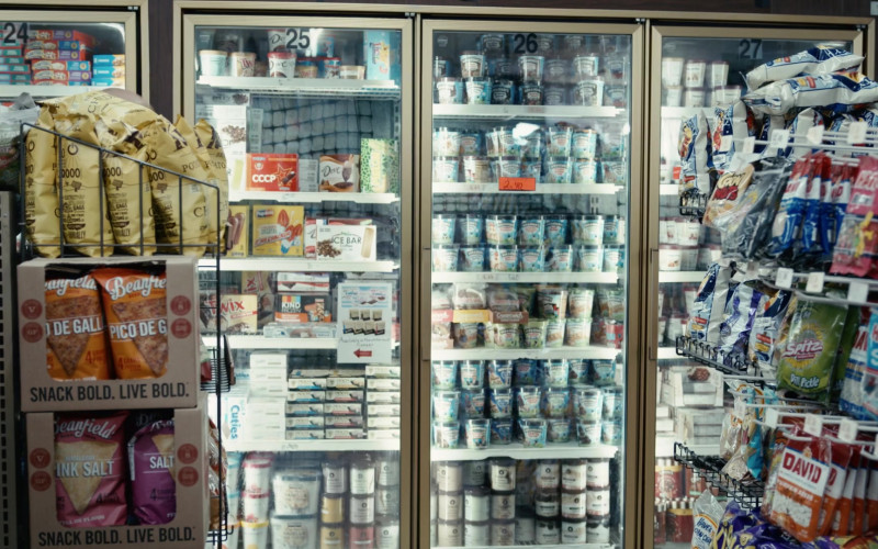 Beanfields Vegan and Gluten Free Bean Chips and Snacks in Good Girls S04E12 Family First (2021)
