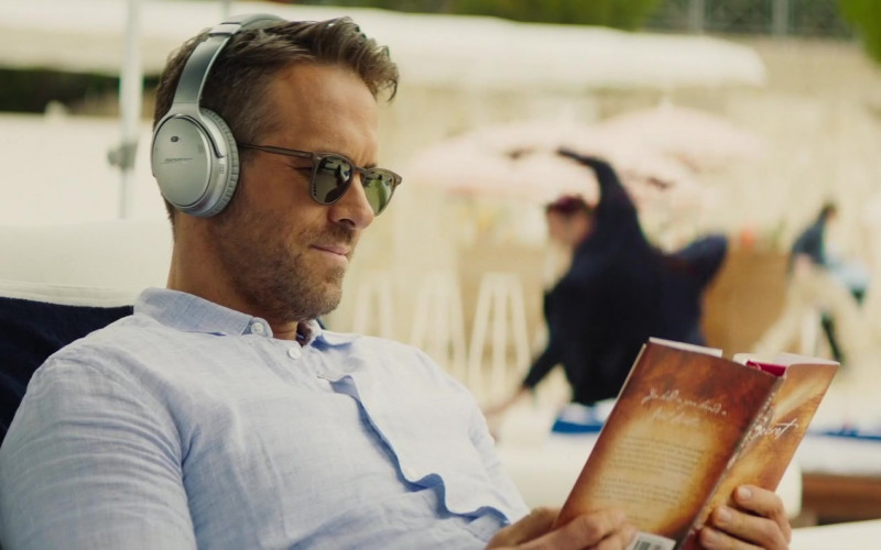 Bose Wireless Headphones of Ryan Reynolds as Michael Bryce in The Hitman’s Wife’s Bodyguard (2021)