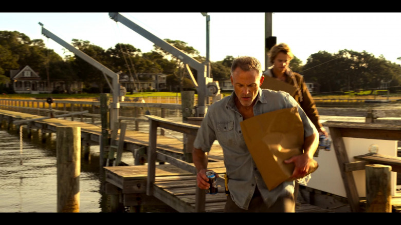 Busch Beer Can Held by Actor in Outer Banks S02E08 The Cross (2021)