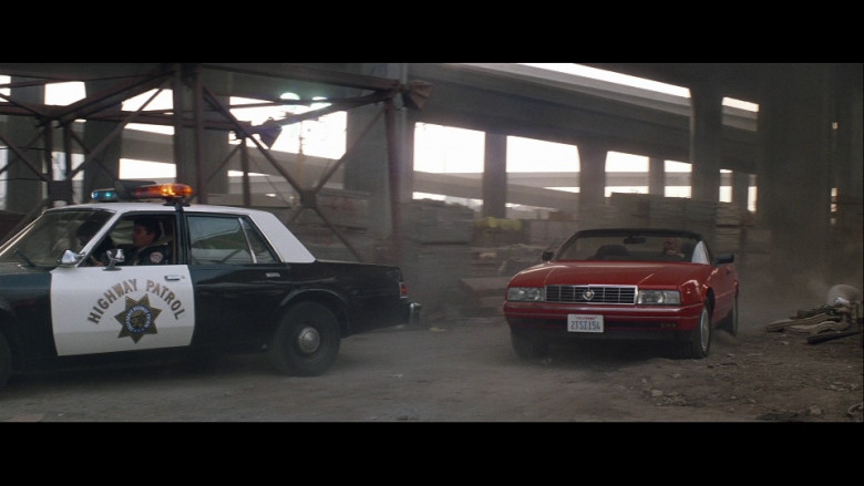 Cadillac Allanté Convertible Red Car in Lethal Weapon 3 Movie (2)