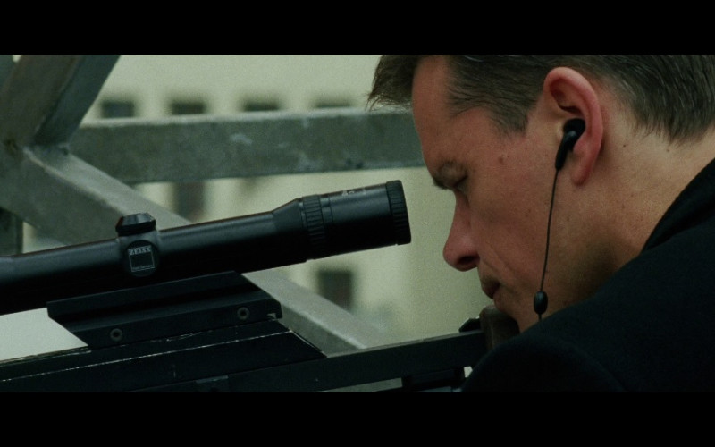 Carl Zeiss scope in The Bourne Supremacy (2004)