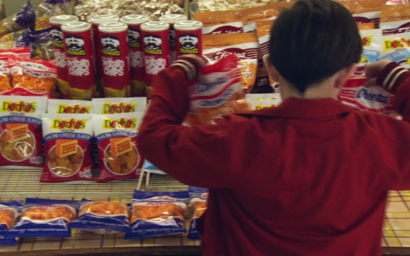 Cheetos, Doritos, Pringles and Fritos Snacks in Animal Kingdom S05E01 Red Handed (2021)