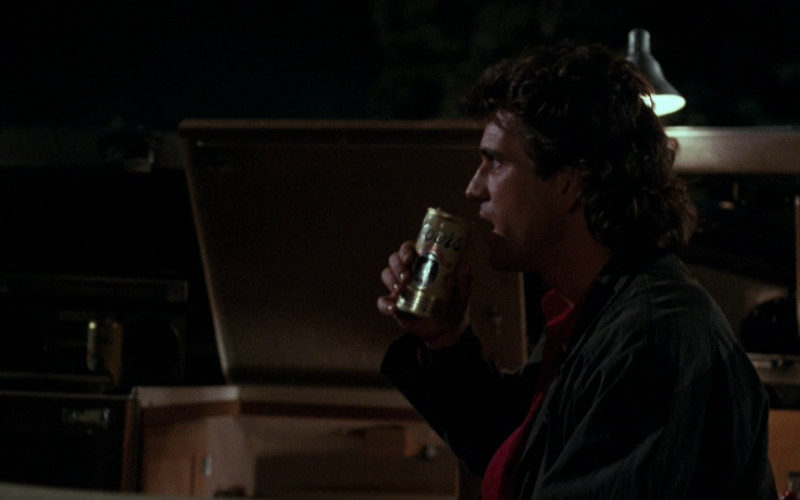 Coors Beer Enjoyed by Mel Gibson as Sergeant Martin Riggs in Lethal Weapon (1987)