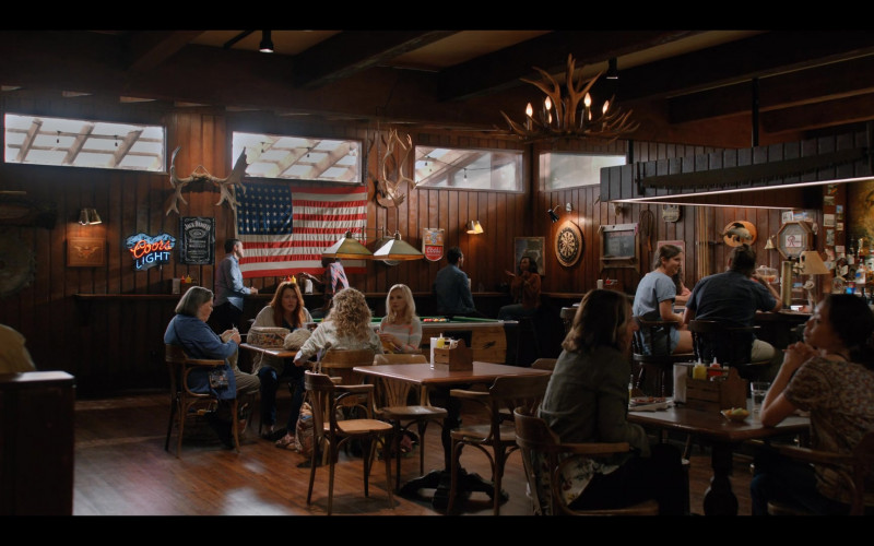 Coors Light and Jack Daniel's Bar Signs in Virgin River S03E03 Spare Parts and Broken Hearts (1)