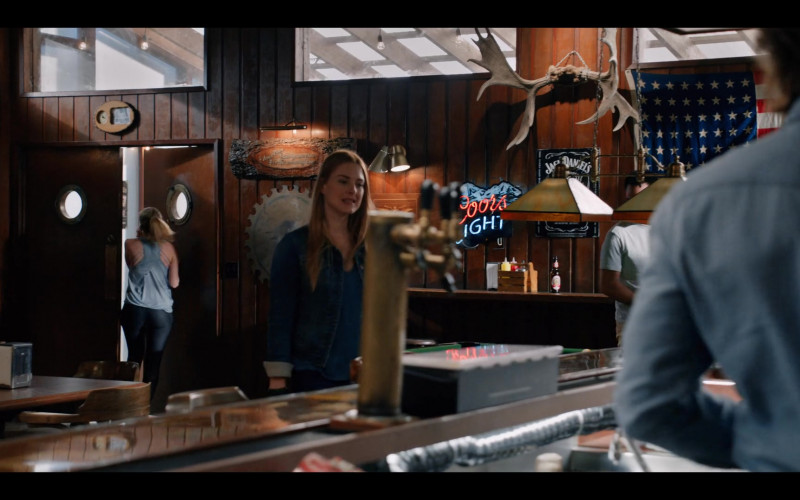 Coors Light and Jack Daniel's Signs in Virgin River S03E02 Sticky Feet (2021)