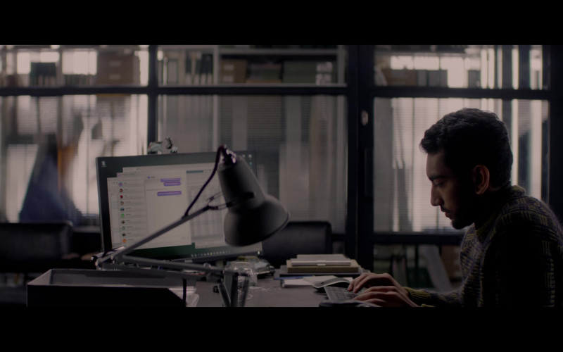 Dell All-In-One Desktop Computer Used by Nabhaan Rizwan as Rory in The Last Letter from Your Lover (2021)