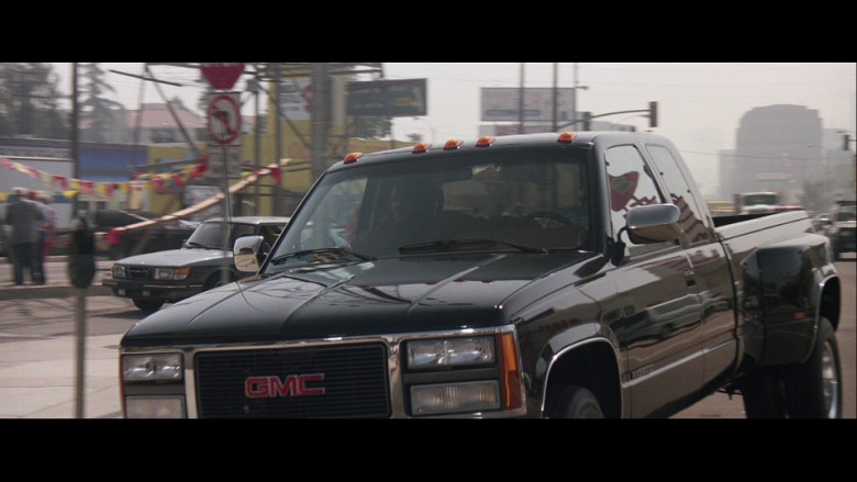 GMC Sierra C-3500 Club Coupé Dually Car in Lethal Weapon 3 Movie 1992 (1)