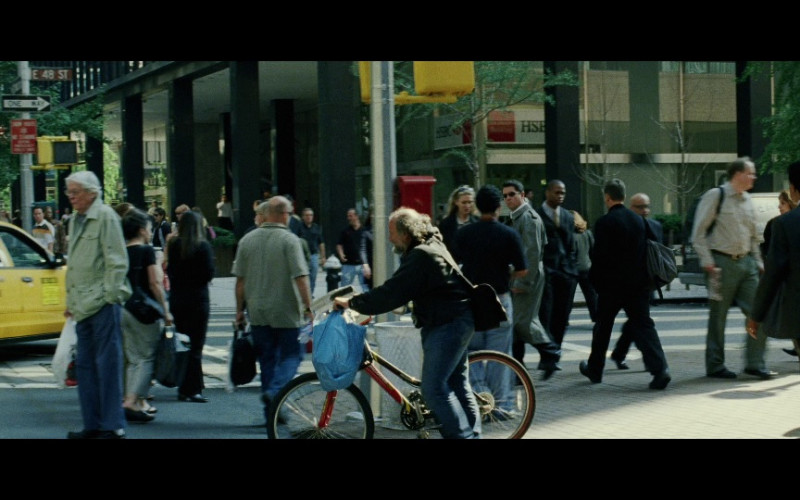 HSBC Bank in The Bourne Supremacy (2004)