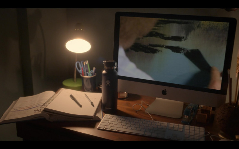 Hydro Flask Vacuum Insulated Stainless Steel Water Bottle and Apple iMac Computer in American Horror Stories