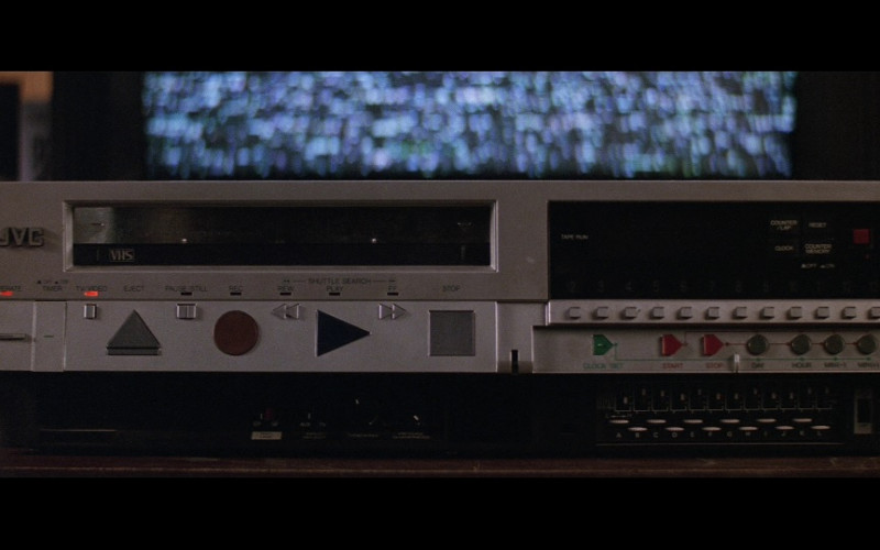 JVC VHS Player in Lethal Weapon 3 (1992)