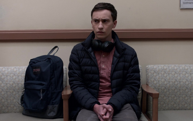 JanSport Backpack of Keir Gilchrist as Sam Gardner in Atypical S04E06 Are You in Fair Health (2021)