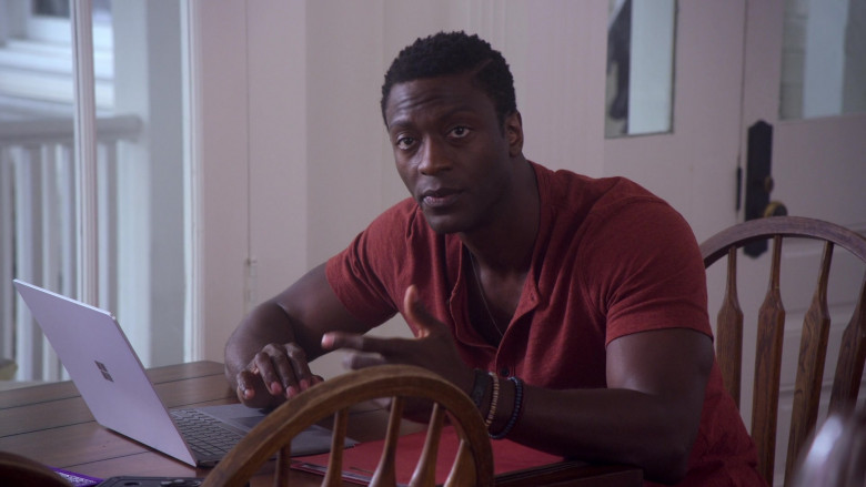 Microsoft Surface Laptop of Aldis Hodge as Alec Hardison in Leverage Redemption S01E01 The Too Many Rembrandts Job (2021)