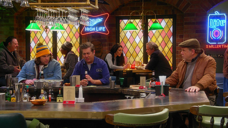 Miller High Life and Lite Beer Signs, Coors Light Beer Bottle, Jose Cuervo Tequila, Jameson Irish Whiskey in Kevin Can Fk Himself S01E05 New Patty (2021)