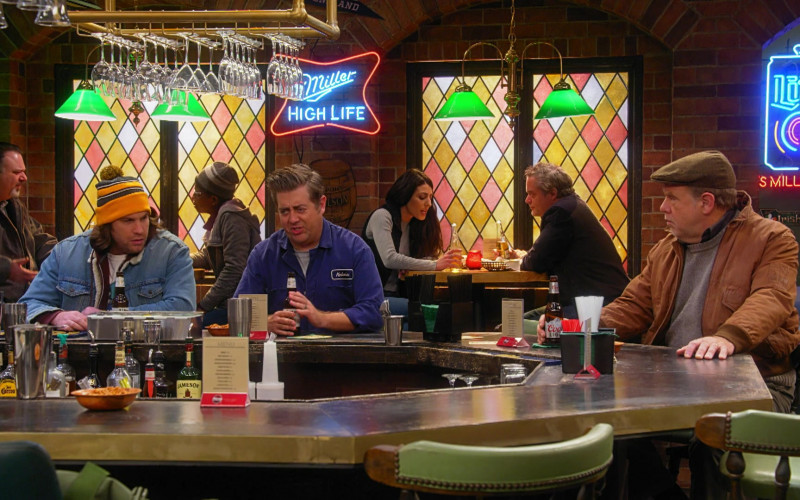 Miller High Life and Lite Beer Signs, Coors Light Beer Bottle, Jose Cuervo Tequila, Jameson Irish Whiskey in Kevin Can Fk Himself S01E05 New Patty (2021)