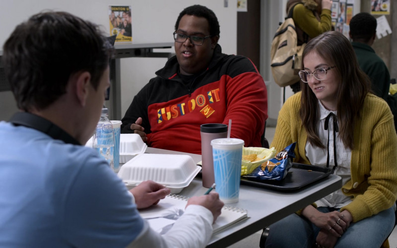 Nike Quarter-Zip Fleece Top and Doritos Chips in Atypical S04E03 You Say You Want a Revolution (2021)