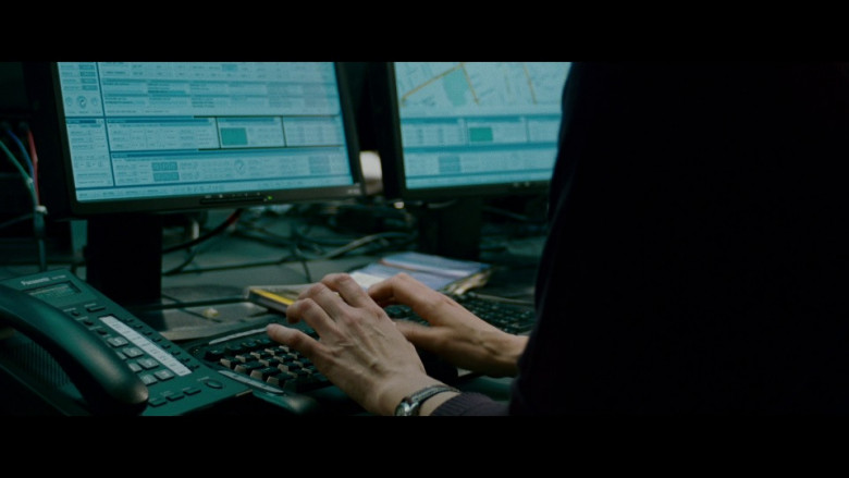 Panasonic telephone in The Bourne Ultimatum (2007)