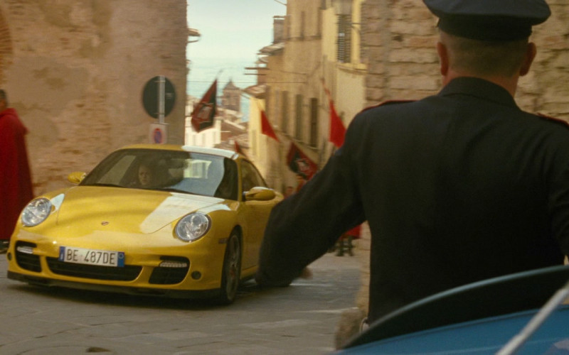 Porsche 911 Turbo [997] Yellow Sports Car in The Twilight Saga New Moon 2009 Movie (1)