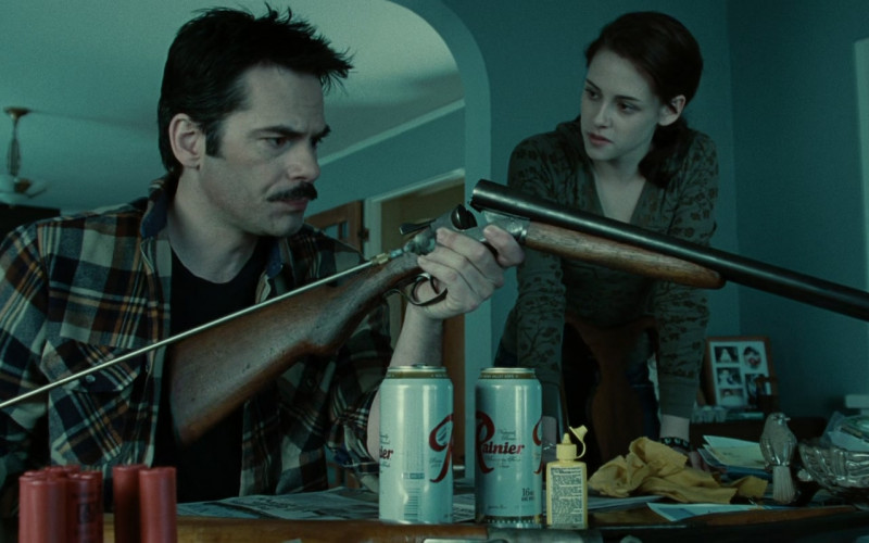 Rainier Beer Enjoyed by Billy Burke as Charlie Swan in Twilight (2008)