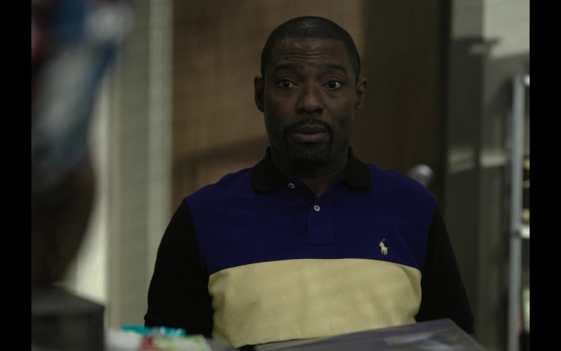 Ralph Lauren Polo Shirt of Hassan Johnson as Drew in Flatbush Misdemeanors S01E08 TV Show (2)