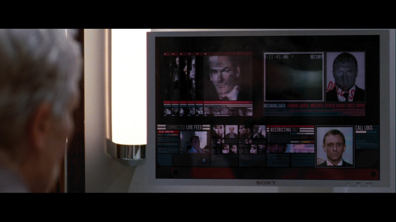Sony Monitors in Quantum of Solace (2)