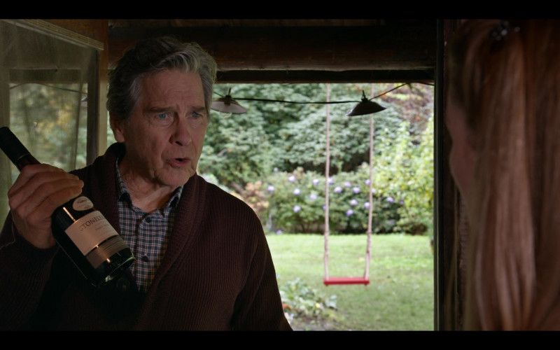 Stoneleigh Wine Bottle Held by Tim Matheson as Vernon 'Doc' Mullins in Virgin River S03E07 "Split" (2021)