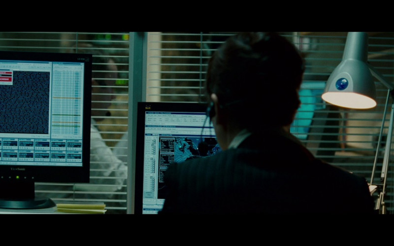 ViewSonic monitor in The Bourne Ultimatum (2007)