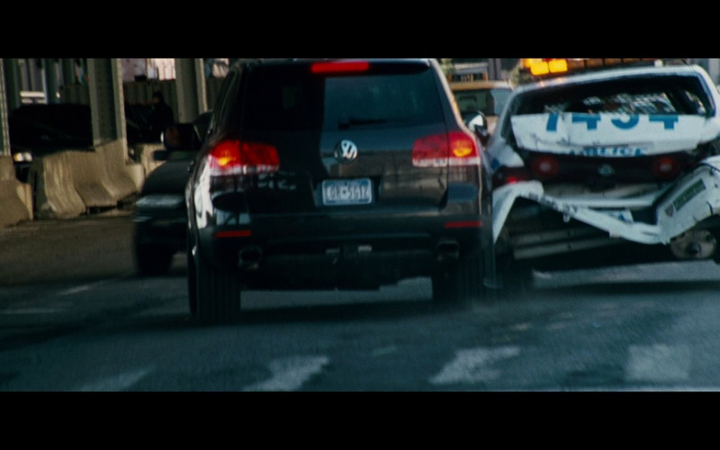 Volkswagen Touareg Car in The Bourne Ultimatum (2007)