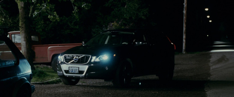 Volvo XC60 Black Car in The Twilight Saga Eclipse 2010 Movie (4)