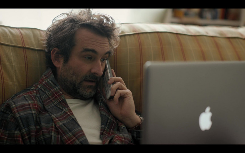 Apple MacBook Laptop of Jay Duplass as Bill Dobson in The Chair S01E06 The Chair (2021)
