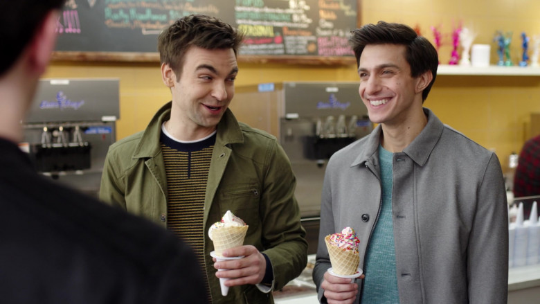Big Gay Ice Cream Shop in The Other Two S02E02 TV Show 2021 (3)