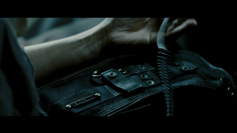 Diesel laptop bag of Justin Long as Matthew ‘Matt' Farrell in Live Free or Die Hard (2)