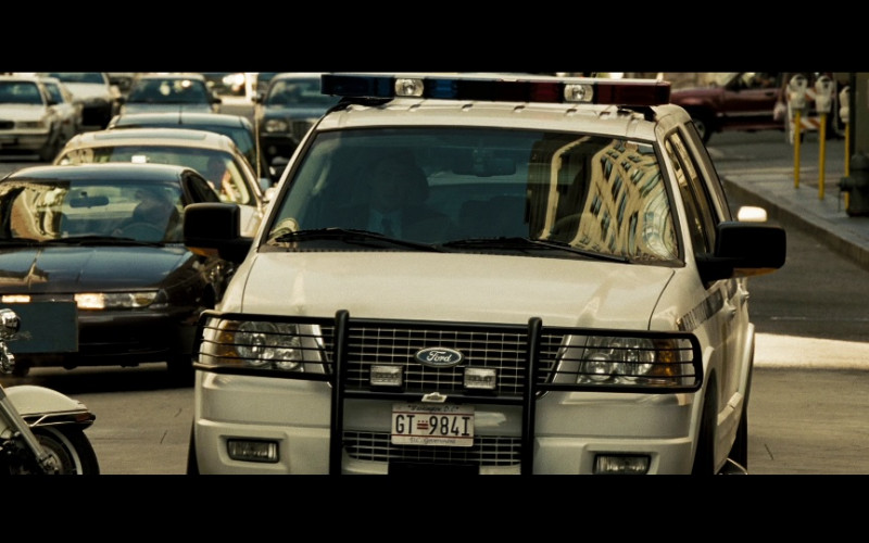 Ford Expedition White Car in Live Free or Die Hard (1)