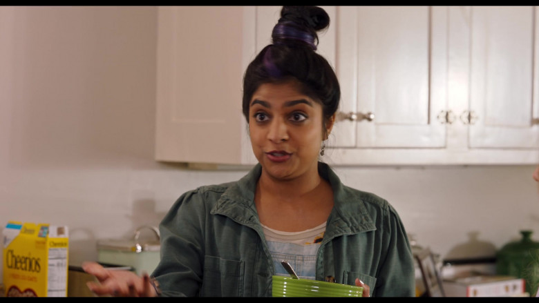 General Mills Cheerios Cereal Enjoyed by Annie Jacob as Nisha in He’s All That (2)
