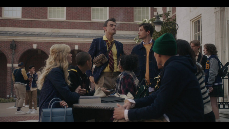 Gucci Men's Bag of Thomas Doherty as Max Wolfe in Gossip Girl S01E05 (1)
