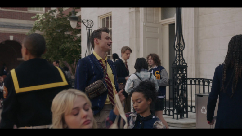 Gucci Men's Bag of Thomas Doherty as Max Wolfe in Gossip Girl S01E05 (2)