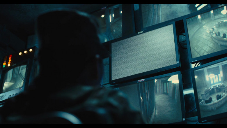 HP Monitors in The Suicide Squad (1)