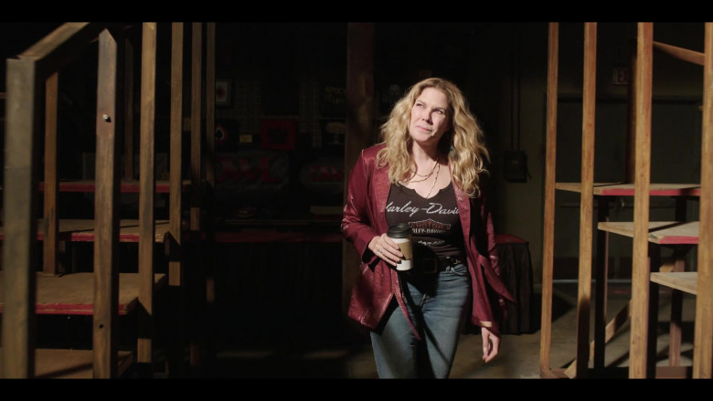 Harley-Davidson T-Shirt of Mary McCormack as Willie Day in Heels S01E01 Kayfabe (2021)