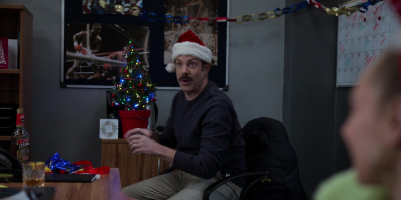 J.T.S. Brown Kentucky bourbon whiskey enjoyed by Jason Sudeikis in Ted Lasso S02E04 Carol of the Bells (2021)