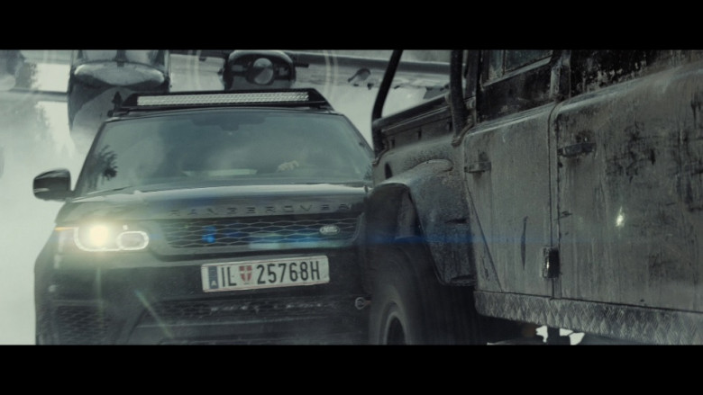 Land Rover Range Rover Sport SVR Car in Spectre (4)