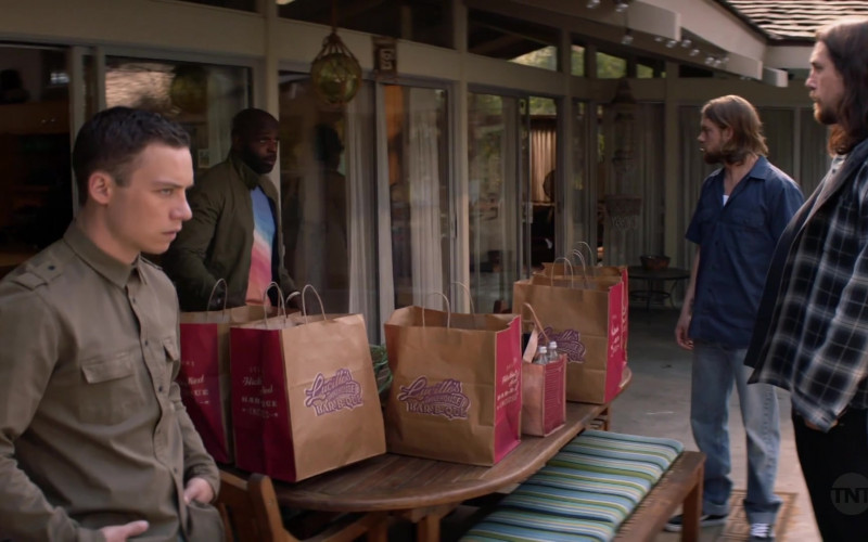 Lucille’s Smokehouse Bar-B-Que Restaurant Foods in Animal Kingdom S05E05 TV Show (3)
