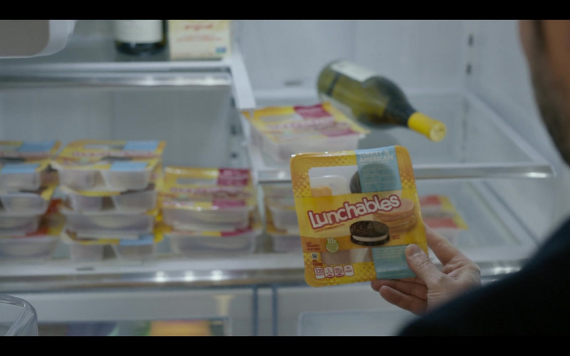 Lunchables Snacks in The Chair S01E04 Don’t Kill Bill (2021)