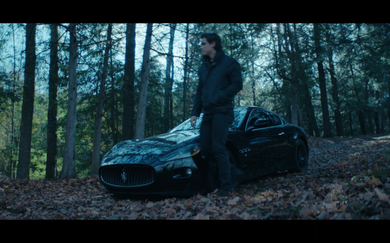 Maserati GranTurismo Car in Titans S03E04 Blackfire (2021)