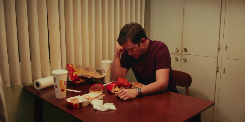 McDonald's Fast Food and Drinks Enjoyed by Arturo Castro as Victor and Joseph Gordon-Levitt as Josh Corman in Mr. Corman S01E02 (2)