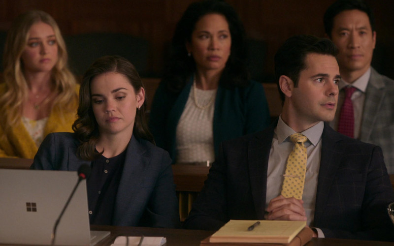 Microsoft Surface Laptops in Good Trouble S03E17 Anticipation (5)