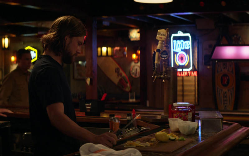 Miller Lite Sign, Coors Banquet and Miller Genuine Draft, Fosters Beer Board in Animal Kingdom S05E07 Splinter (2021)