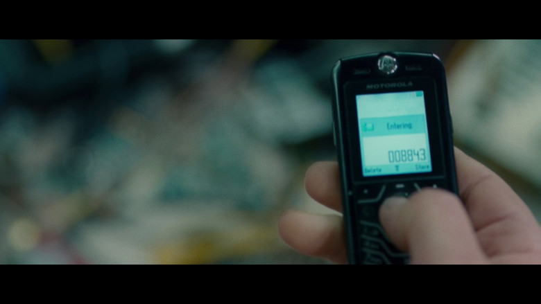 Motorola mobile phone in Johnny English Reborn (2011)