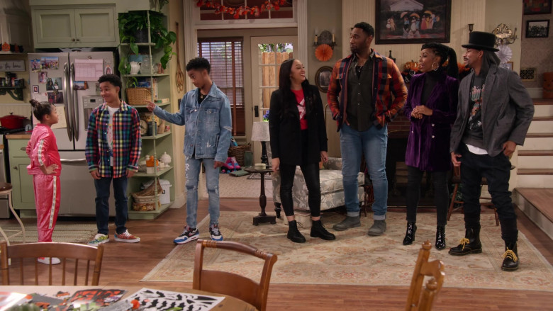 Nike Air Max 1 Sneakers of Isaiah Russell-Bailey as Shaka McKellan in Family Reunion Season 4 Episode 1 (1)
