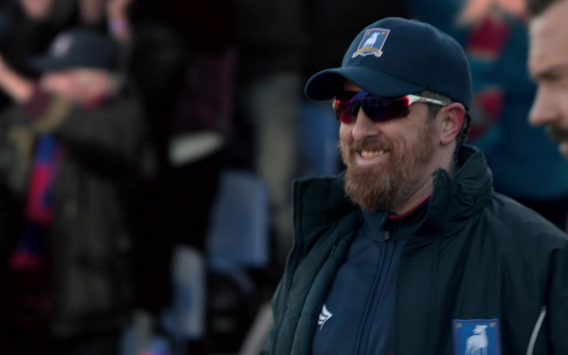 Oakley Men’s Sunglasses of Brendan Hunt as Coach Beard in Ted Lasso S02E05 Rainbow (2021)
