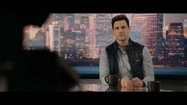 Patagonia Vest of Justin Bartha as Simon Keeley in Sweet Girl Movie (2)