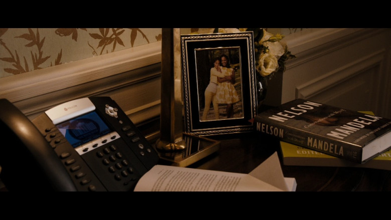 Polycom telephone in White House Down (2013)